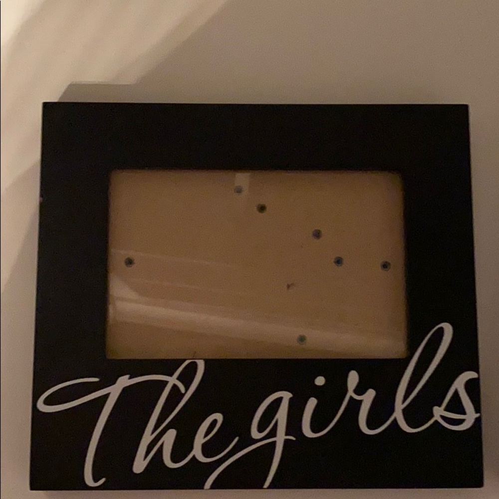 Picture frames - Picture 2 of 3